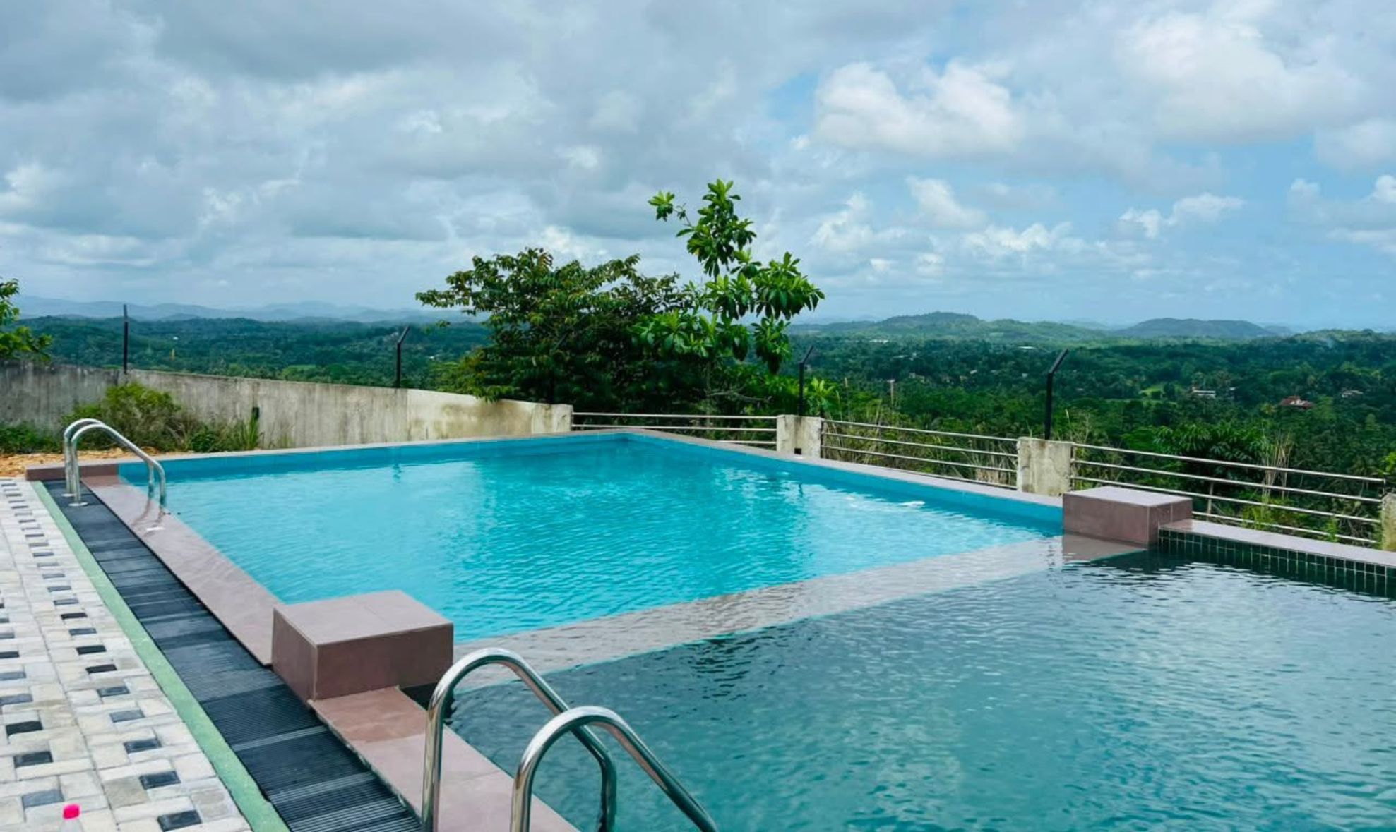 Swimming pool with the view